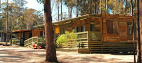 Lakes Entrance Log Cabins